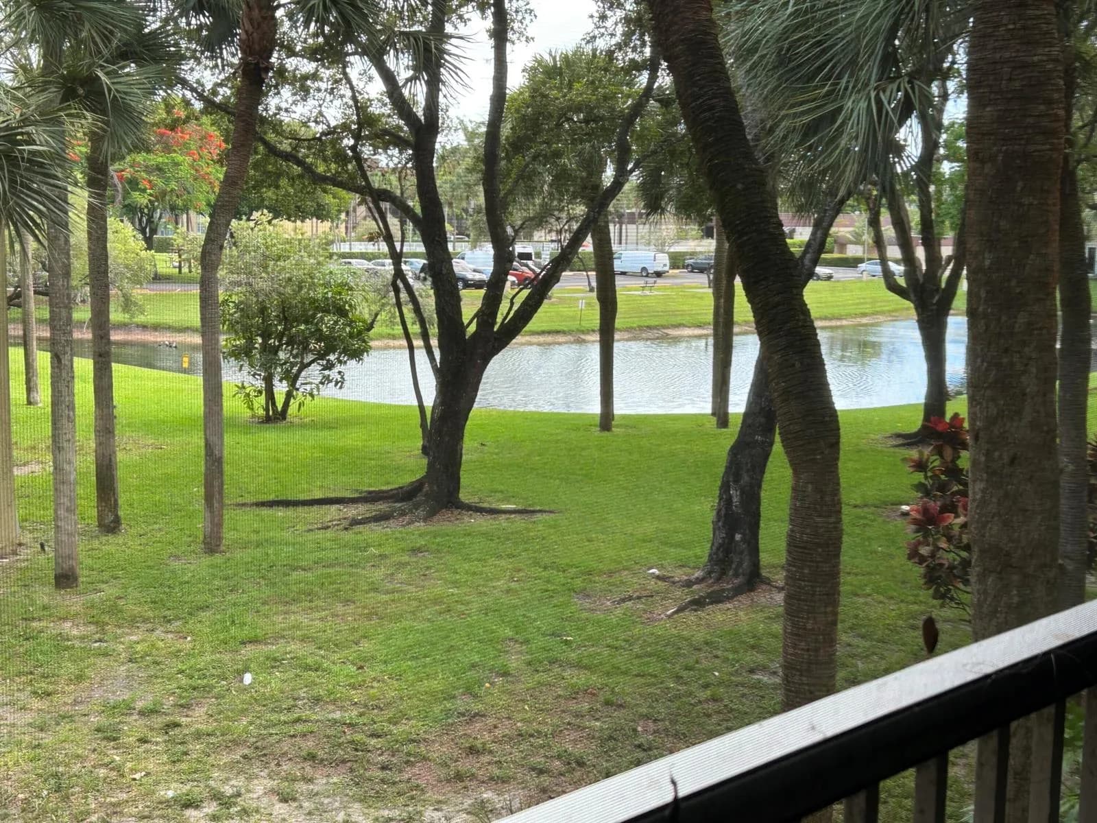 3301 NW 47th Terrace # 210, Lauderdale Lakes FL 33319