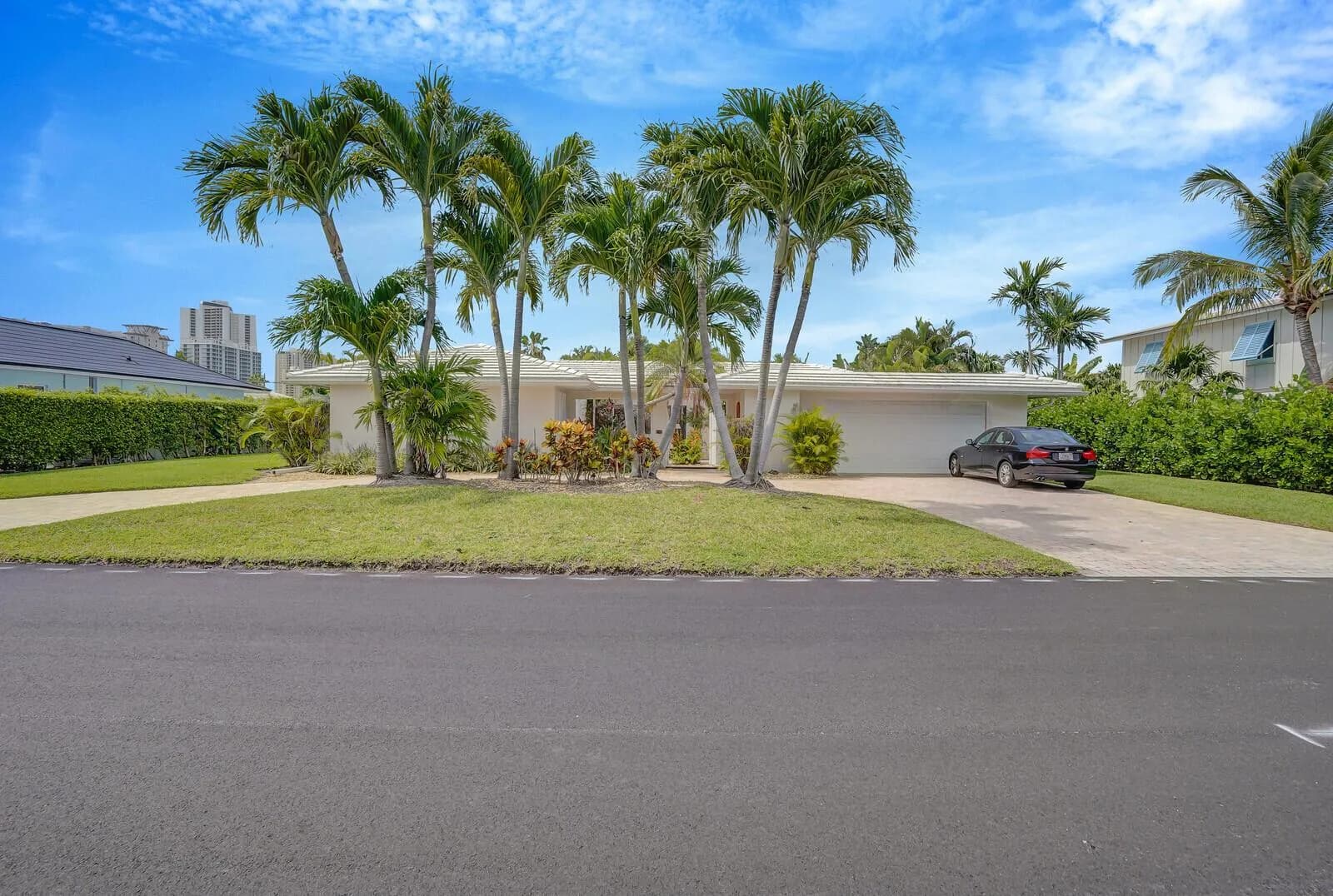 1211 Bimini Lane, Riviera Beach FL 33404