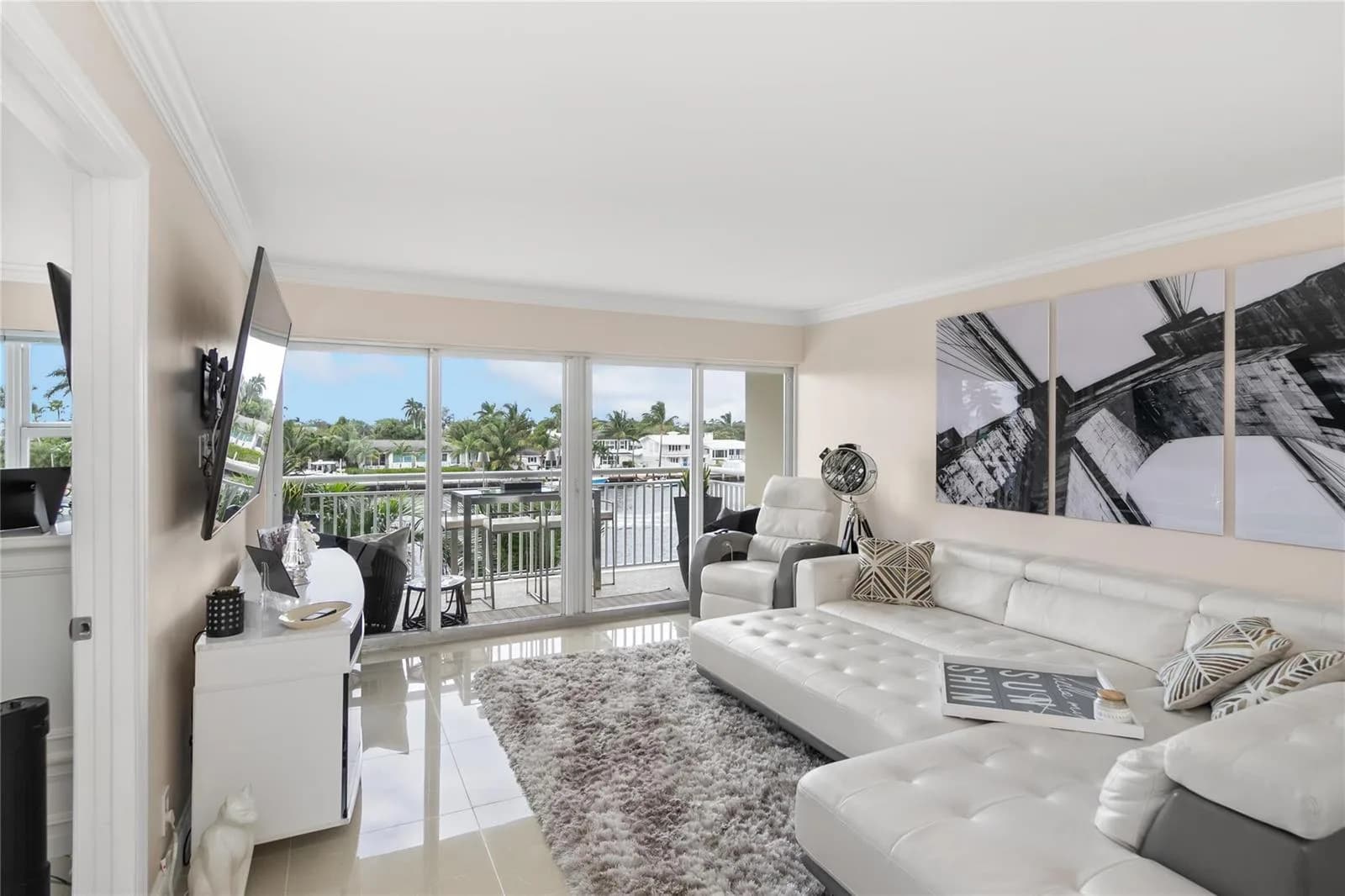2611 N Riverside Drive # 307, Pompano Beach FL 33062