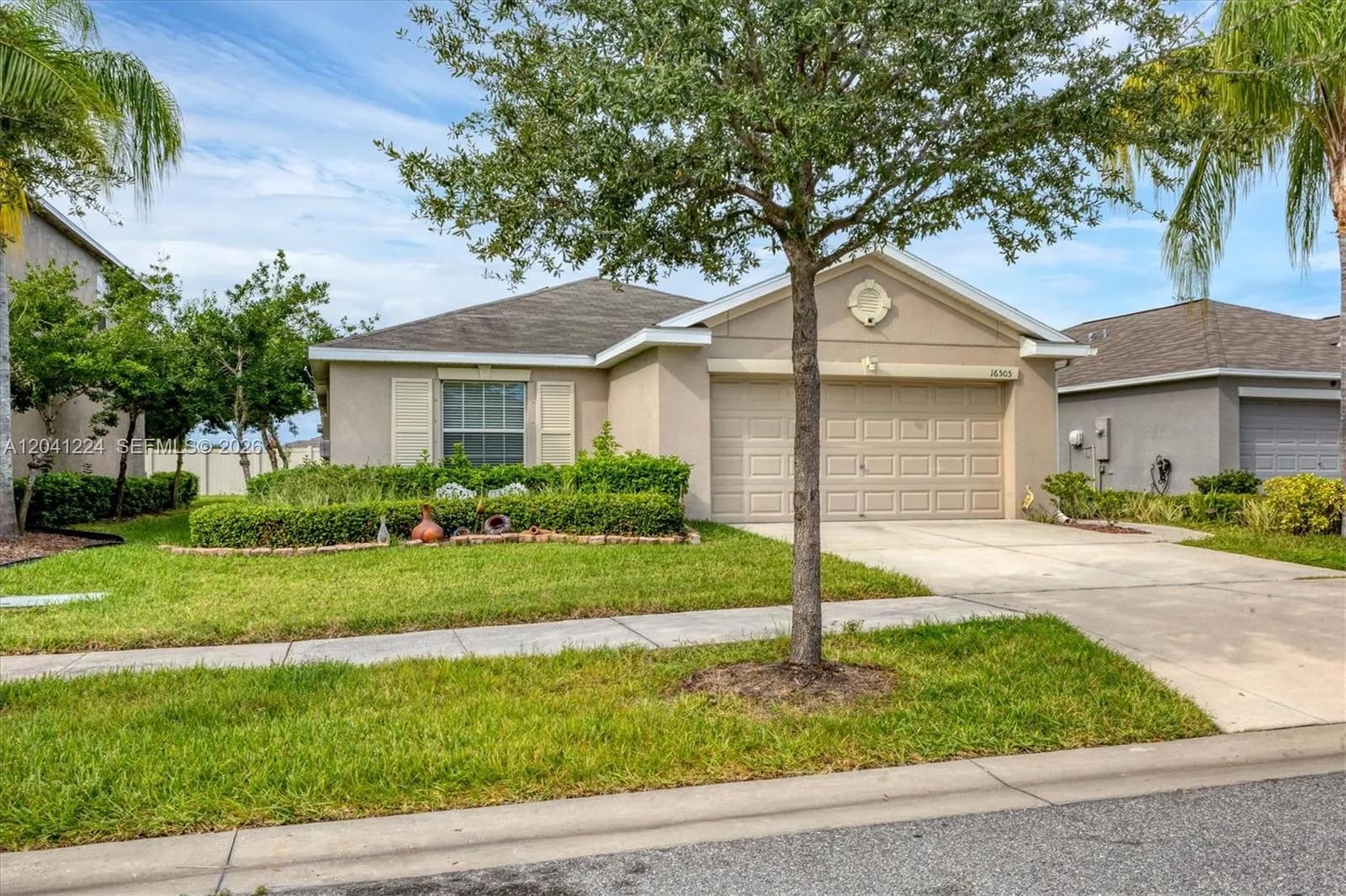 16505 Myrtle Sand DR, Other City - In The State Of Florida FL 33598