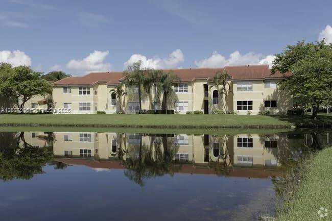 595 Vista Isles Dr # 1912, Sunrise FL 33325