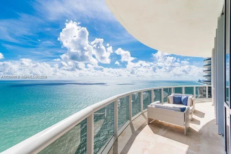 16001 Collins Ave # 3201, Sunny Isles Beach FL 33160