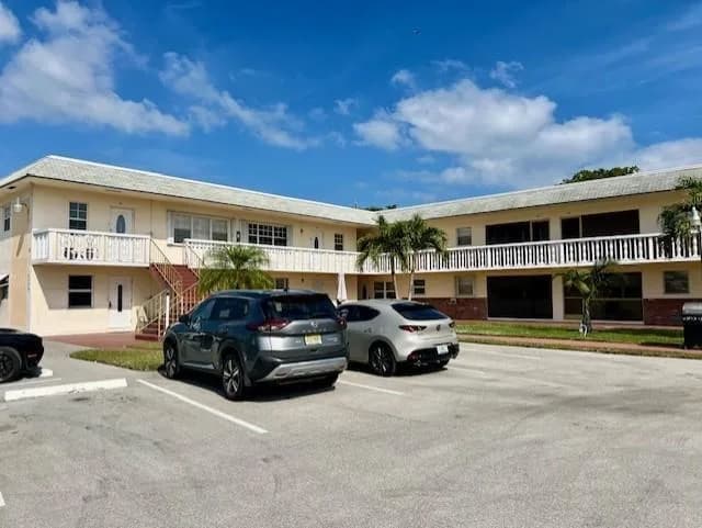 1455 N 12th Court # 6b, Hollywood FL 33019