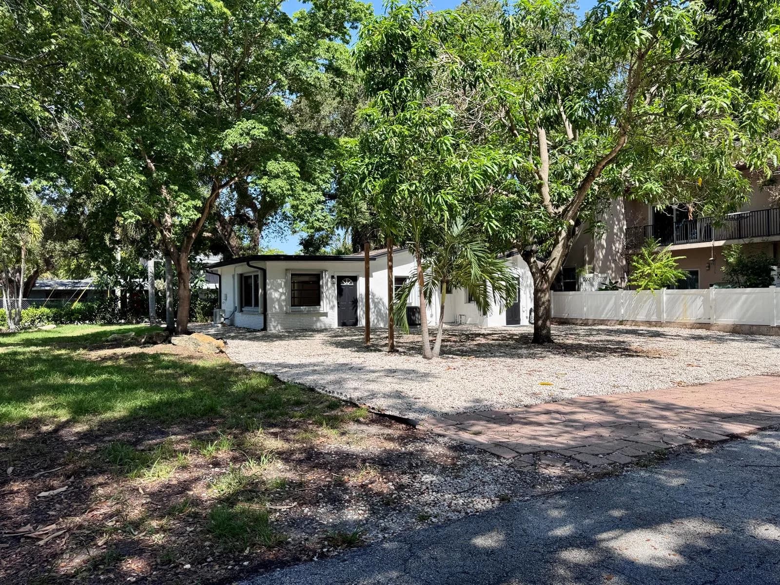 2390 SW 18th Avenue, Fort Lauderdale, FL 33315