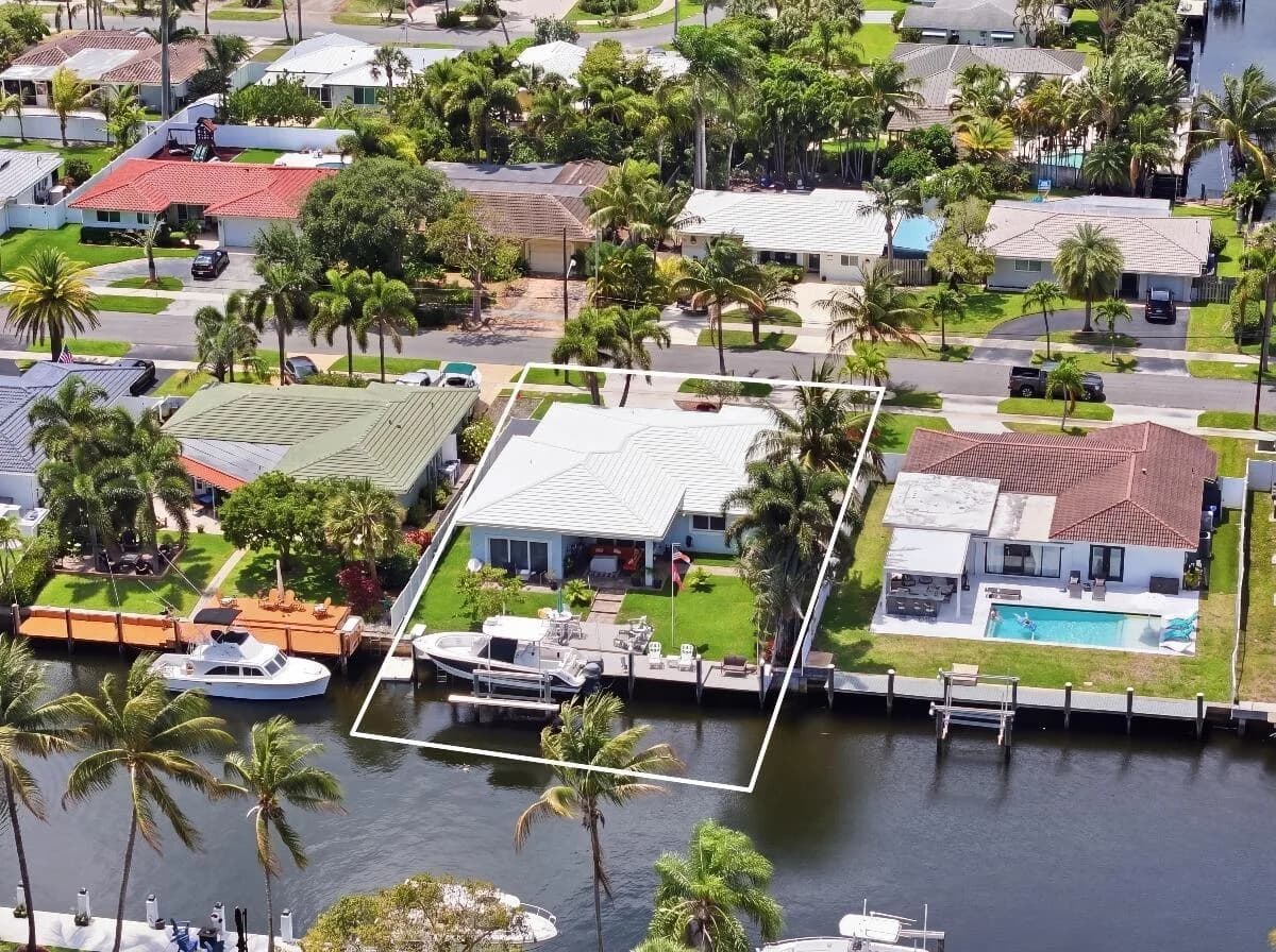 380 SE 5th Avenue, Pompano Beach FL 33060