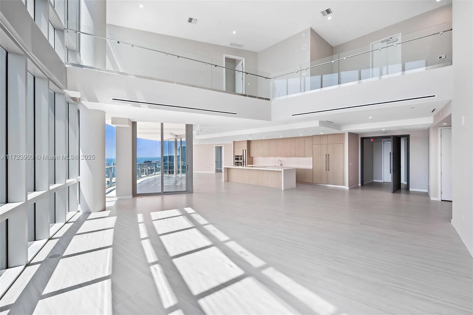 851 NE 1st Ave # 5411, Miami FL 33132