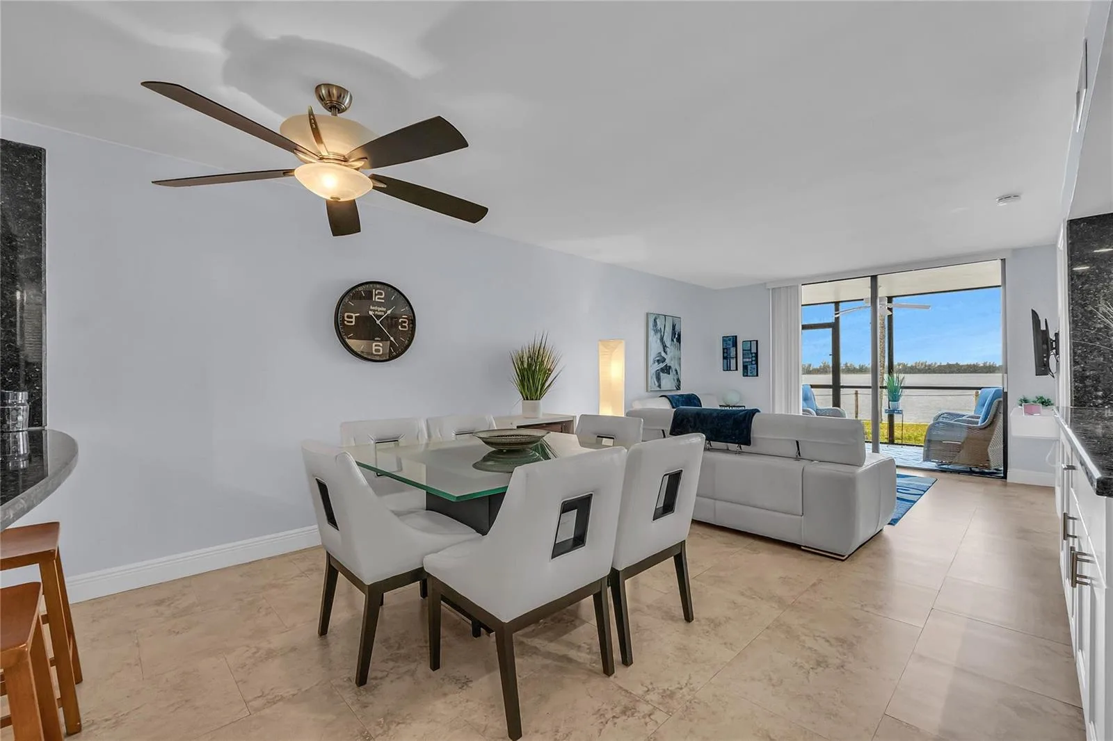 112 Lake Emerald Drive # 104, Oakland Park FL 33309