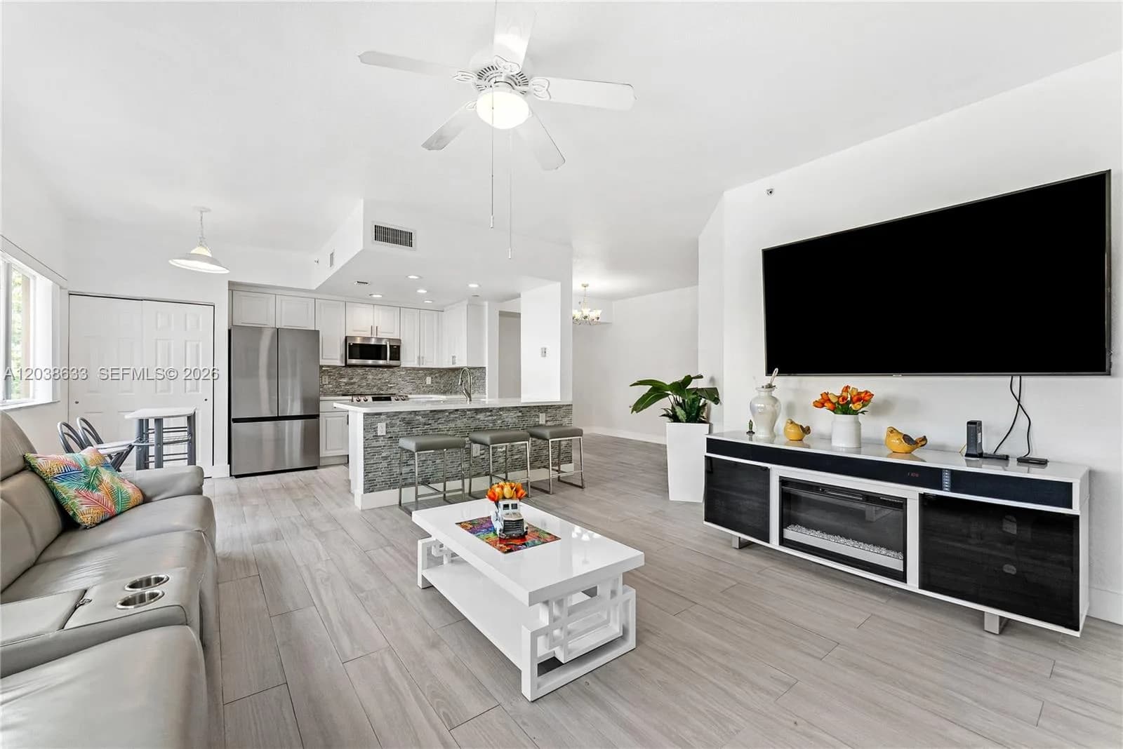 7715 Yardley Dr # 303, Tamarac FL 33321