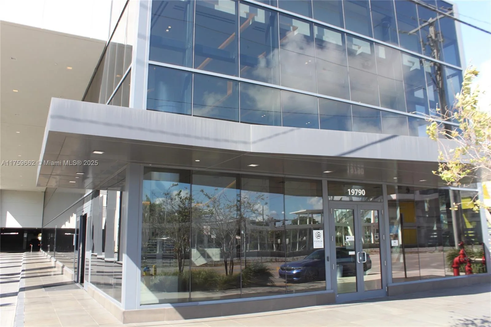 19790 W Dixie Hwy # 403, Aventura FL 33180