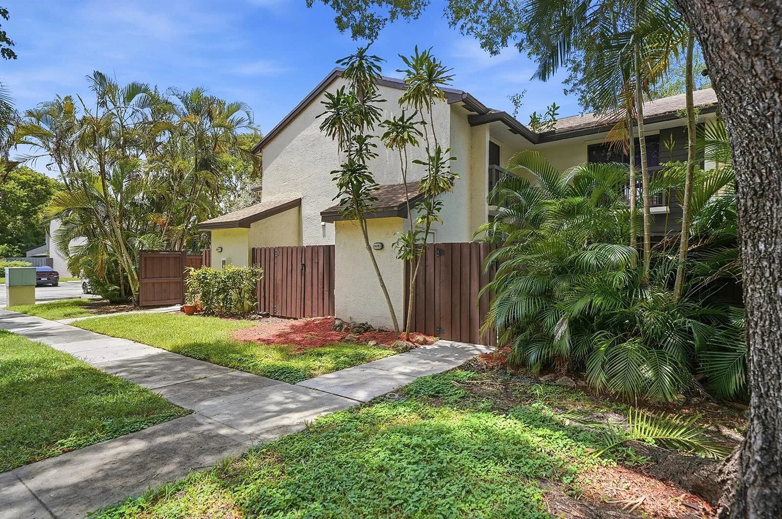 3349 Cocoplum Circle # 33129, Coconut Creek FL 33063