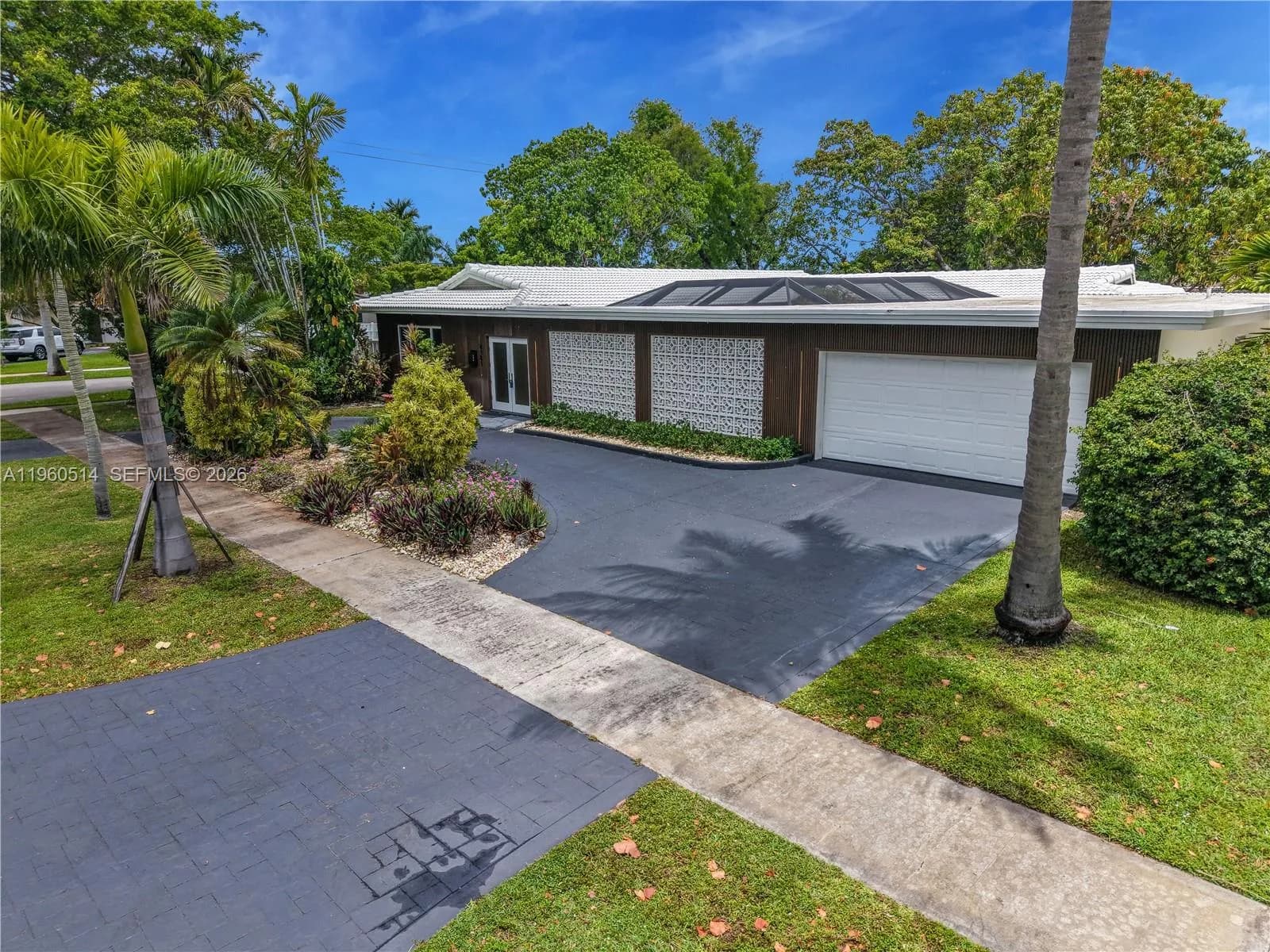 4731 Pierce St, Hollywood FL 33021