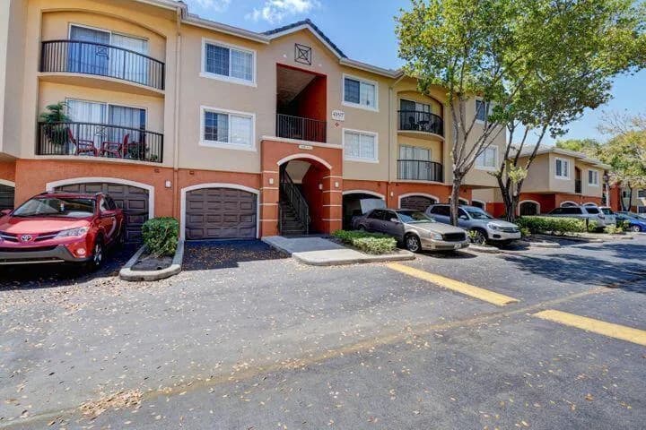 4197 N Haverhill Road # 209, West Palm Beach FL 33417