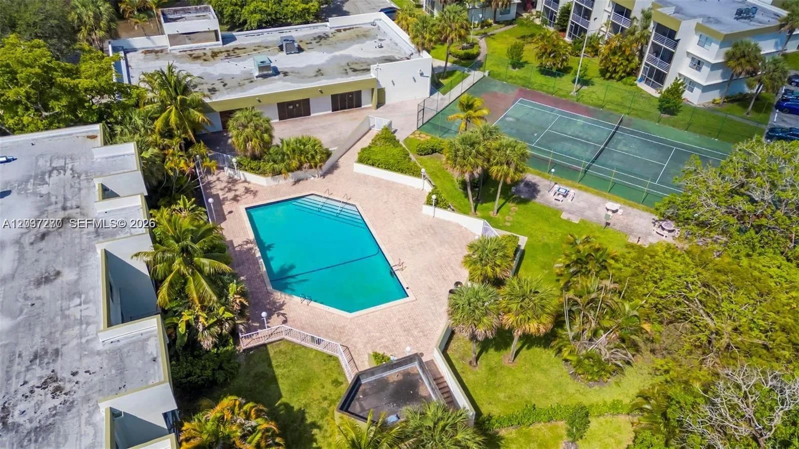 4235 N University Dr # 115, Sunrise FL 33351