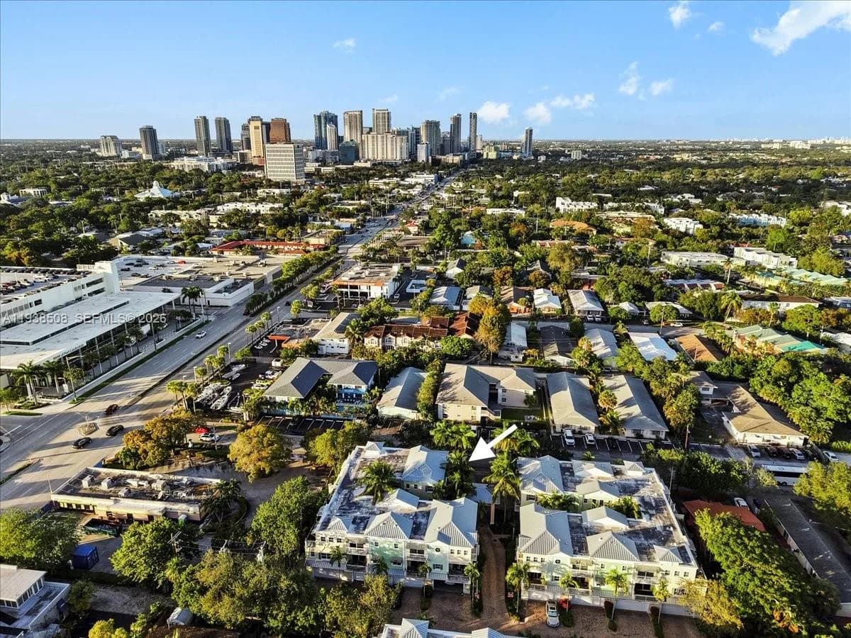 630 SE 15th St # 3, Fort Lauderdale FL 33316