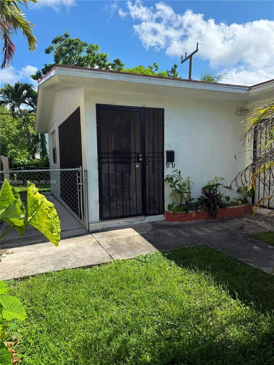 78 NE 43rd St # 0, Miami, FL 33137