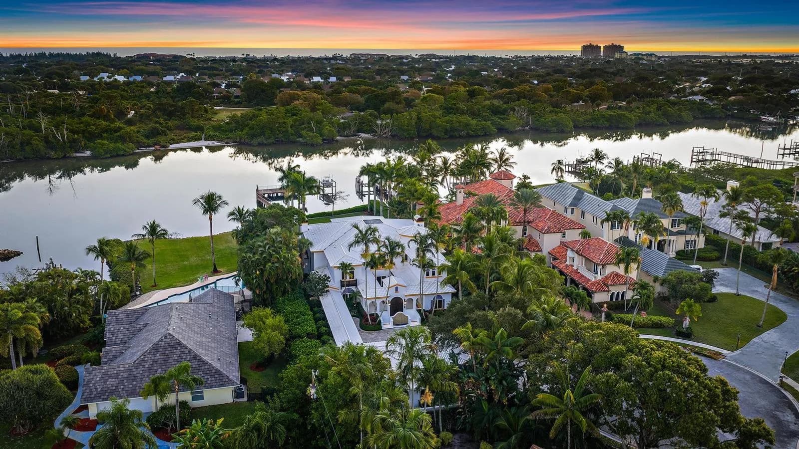 2929 Marys Way, Palm Beach Gardens FL 33410