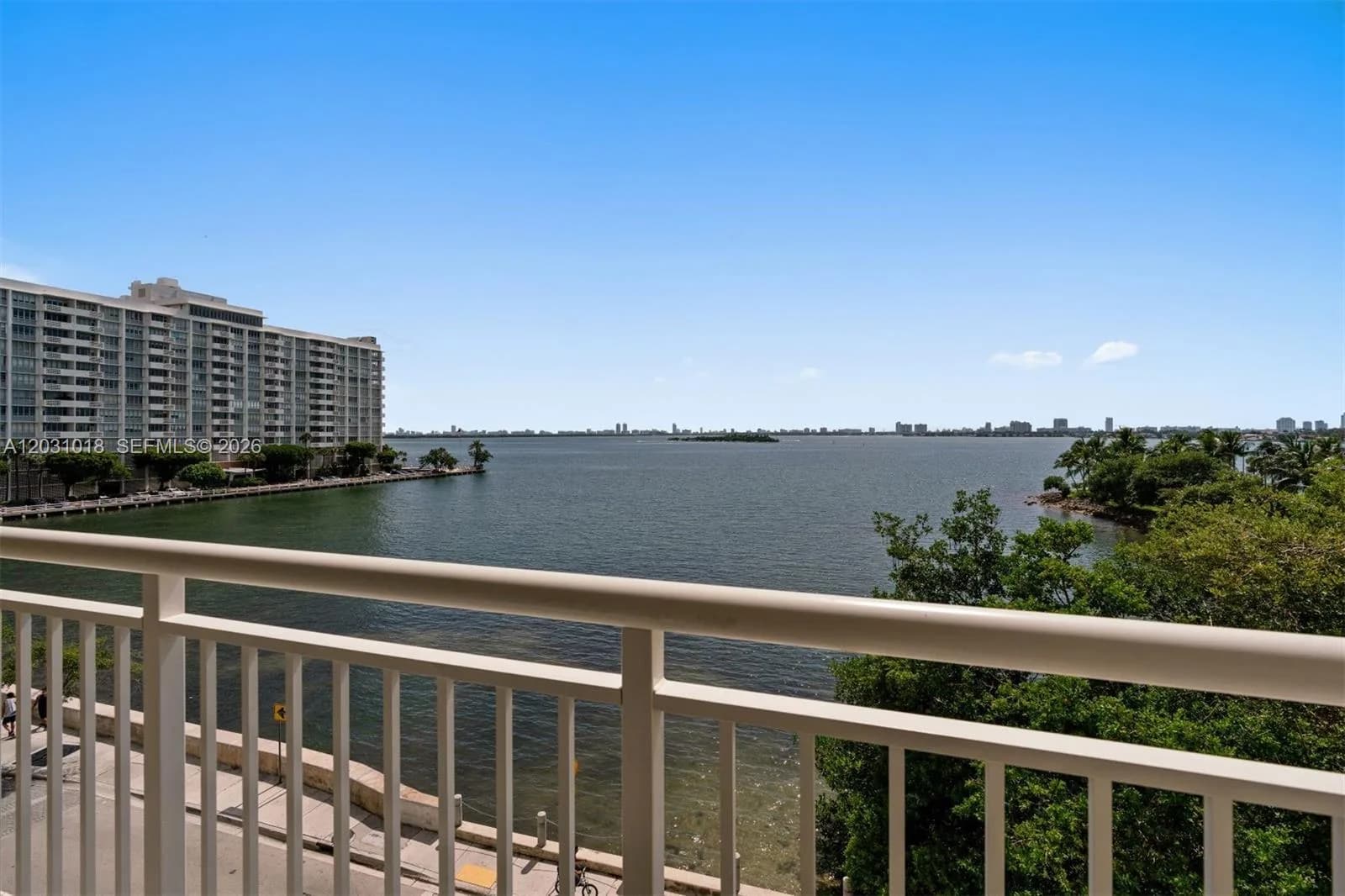 2000 N Bayshore Dr # 420, Miami, FL 33137