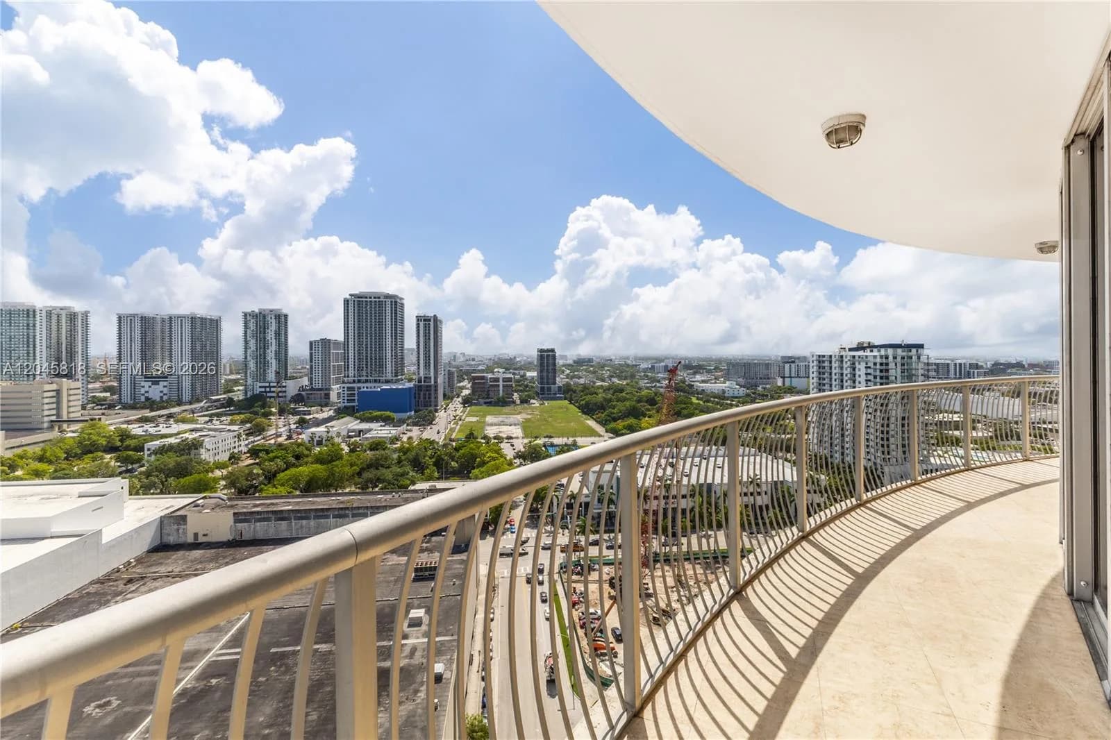 1750 N Bayshore Dr # 2414, Miami, FL 33132