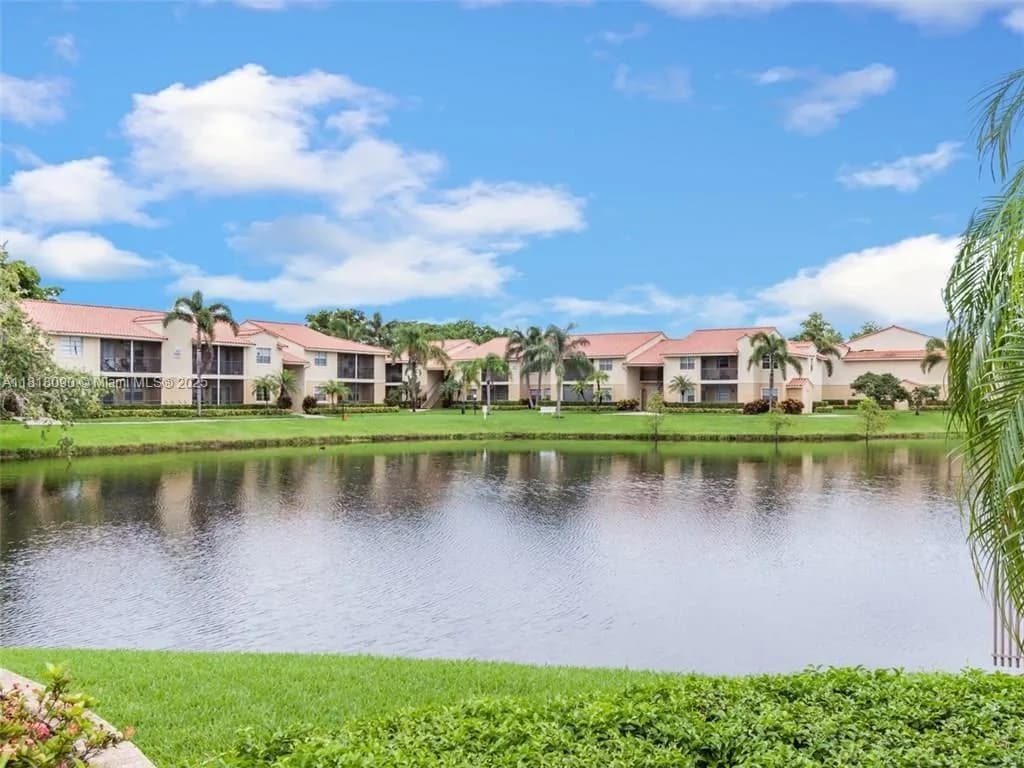 1235 SW 46th Ave # 707, Pompano Beach, FL 33069