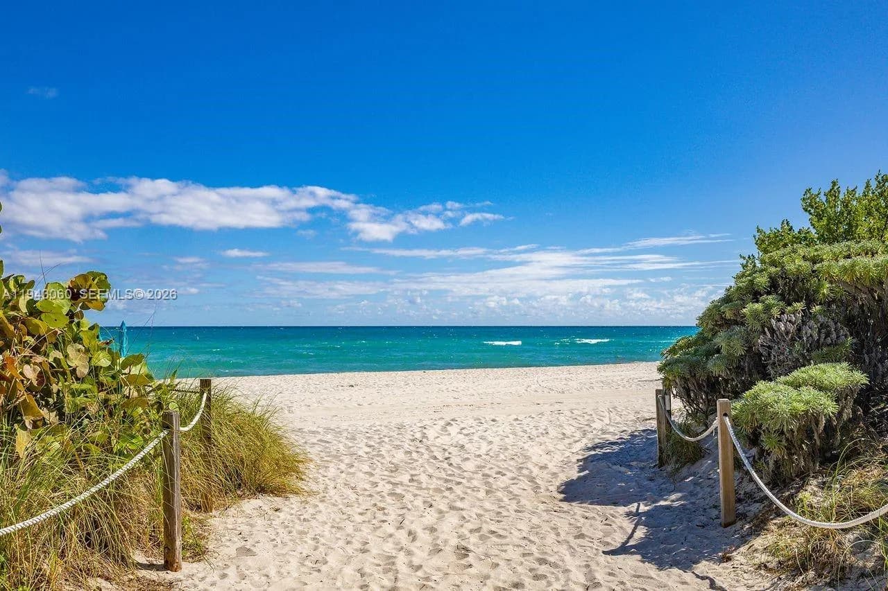 6767 Collins Ave # 1905, Miami Beach, FL 33141