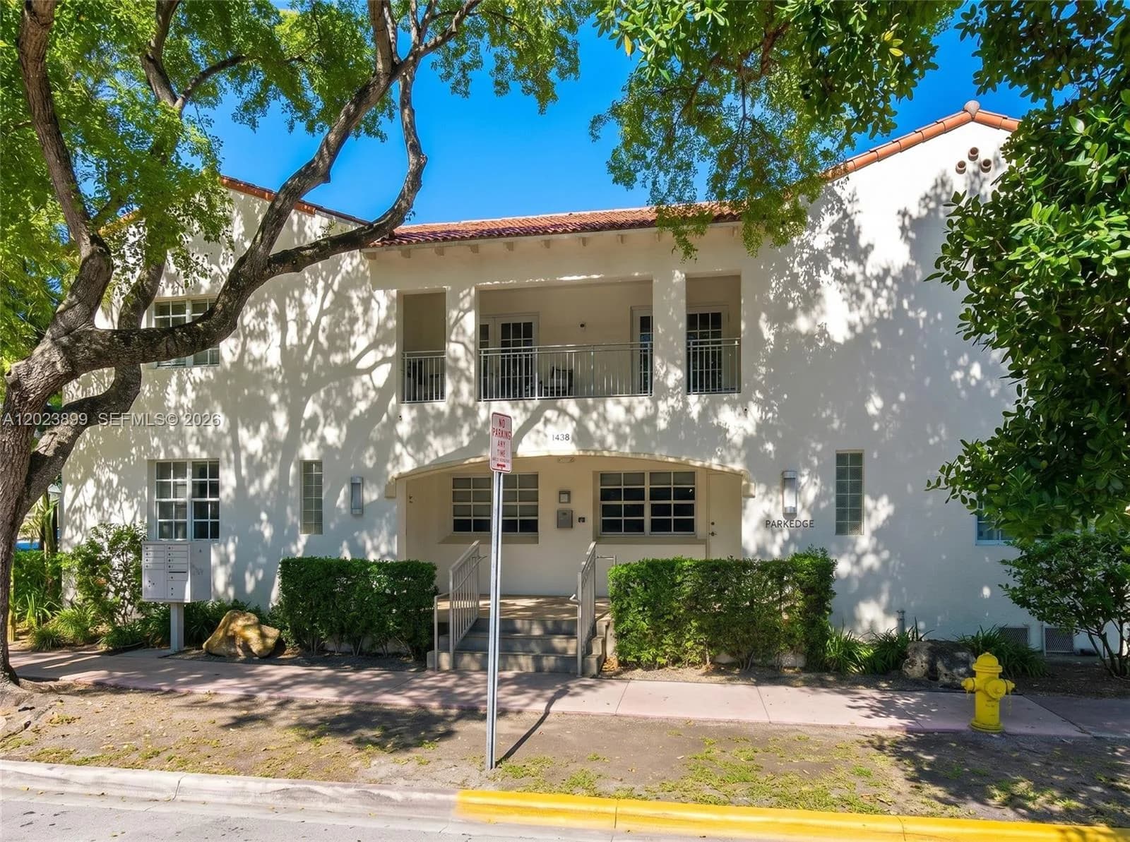 1438 Meridian Ave, Miami Beach FL 33139