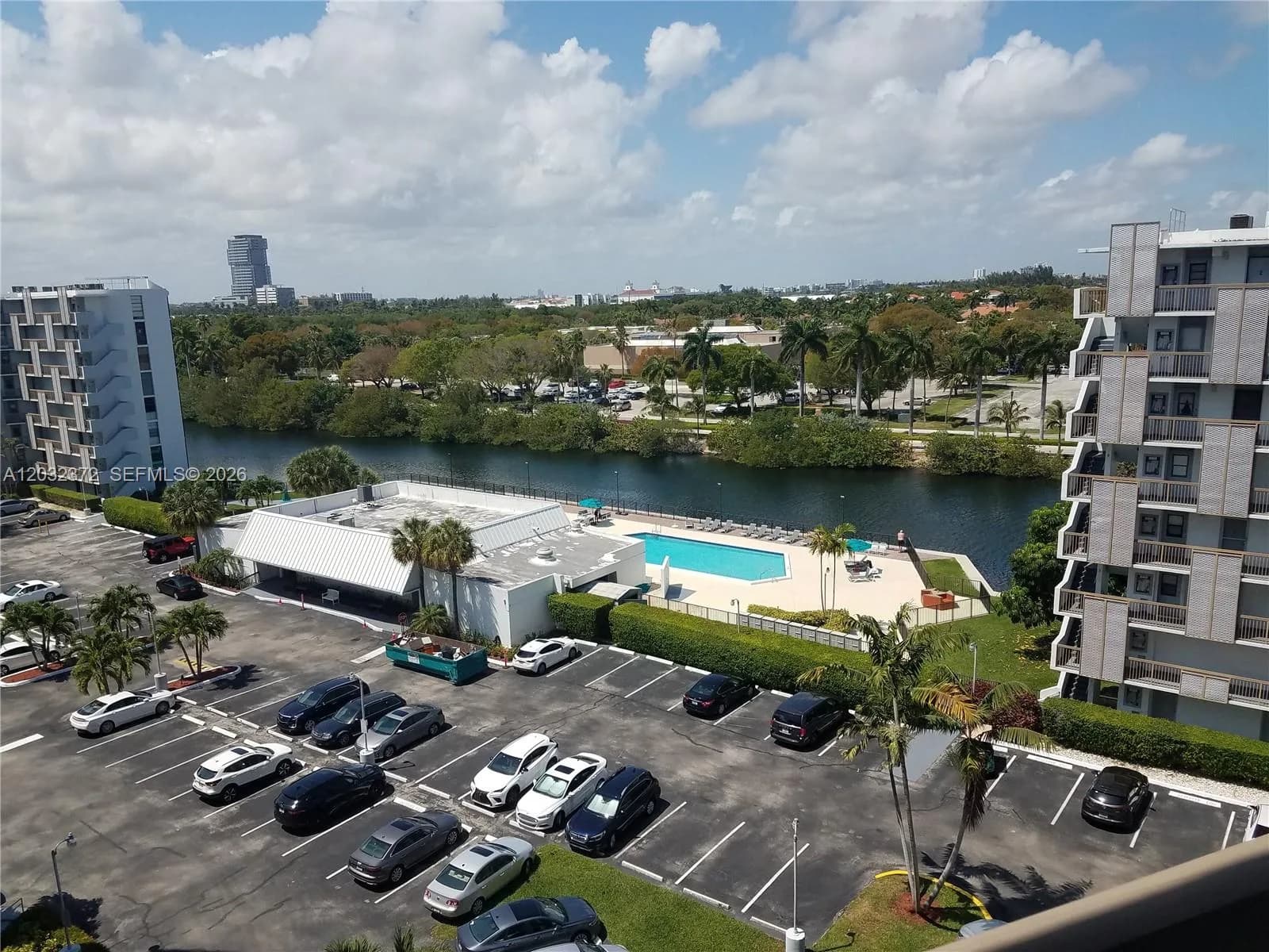 3475 N Country Club Dr # 805, Aventura FL 33180