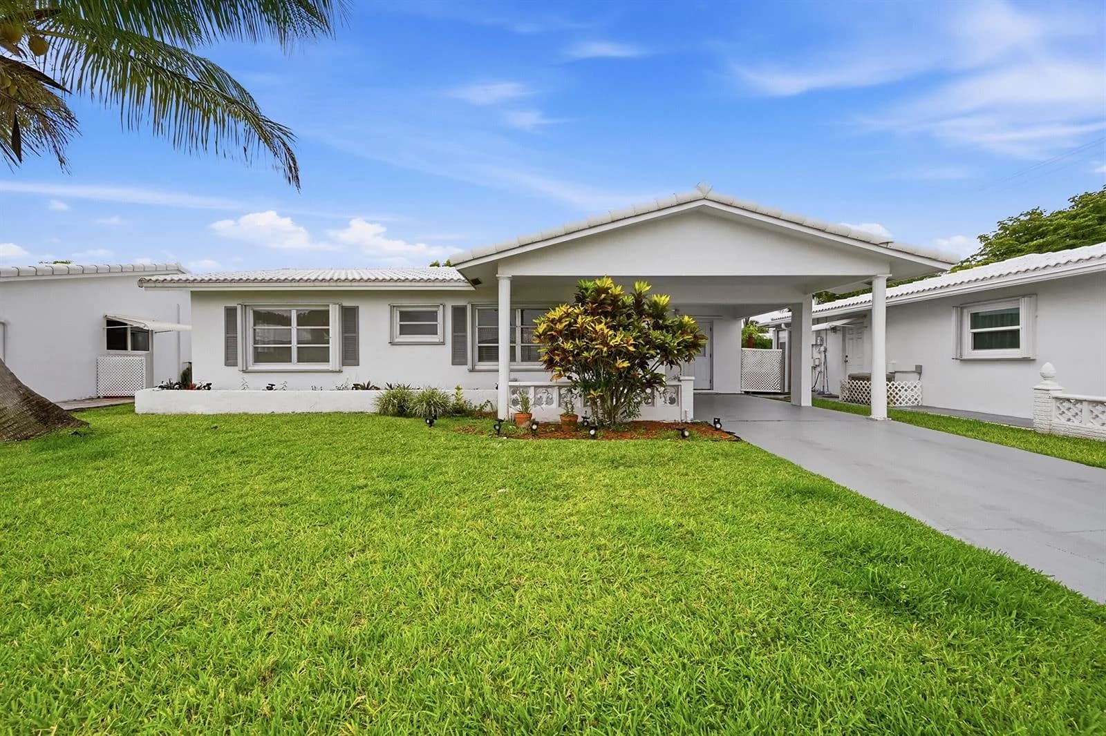 8410 NW 59th Place, Tamarac FL 33321