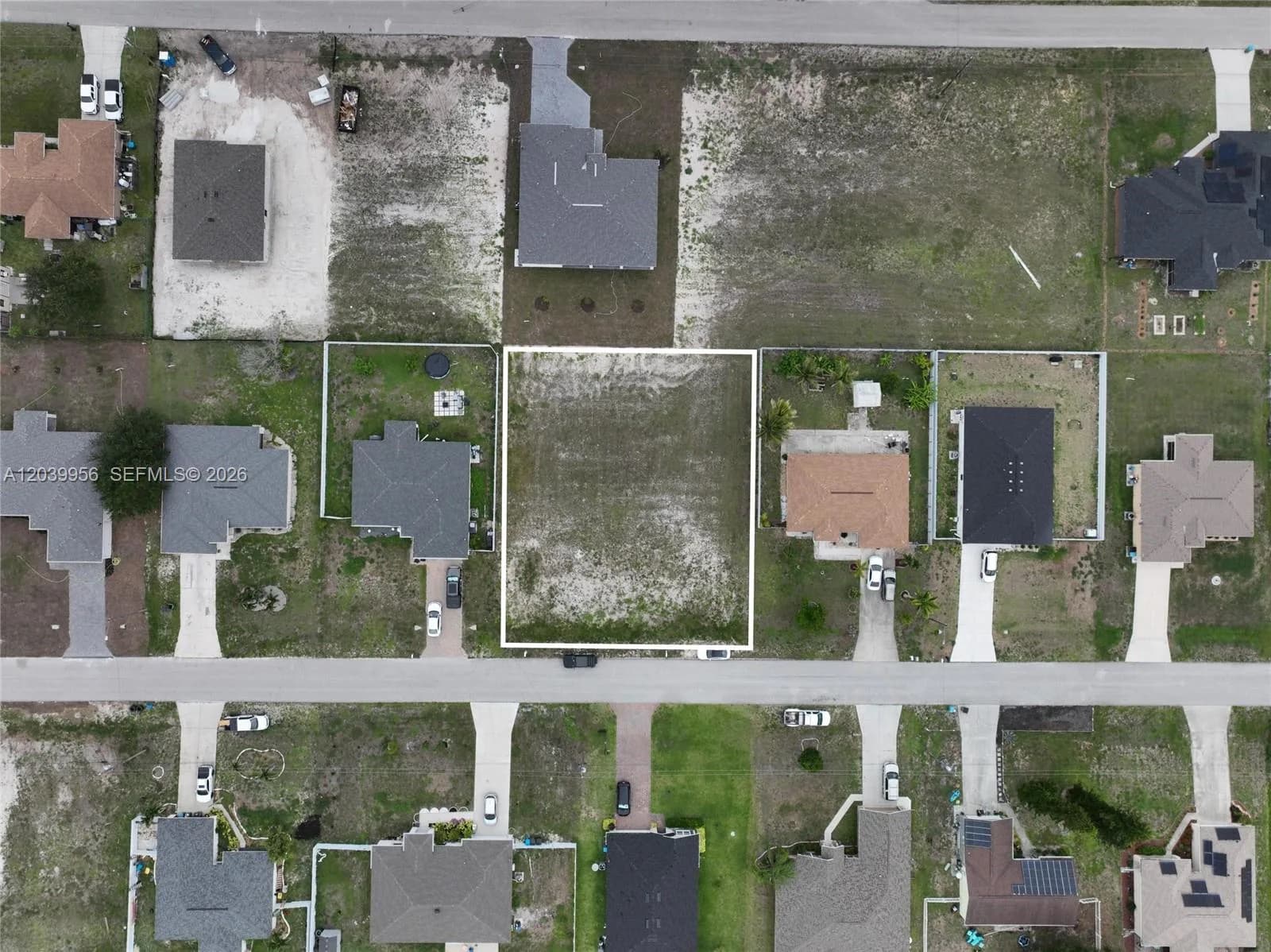 530 NW 23RD TER, Cape Coral FL 33993