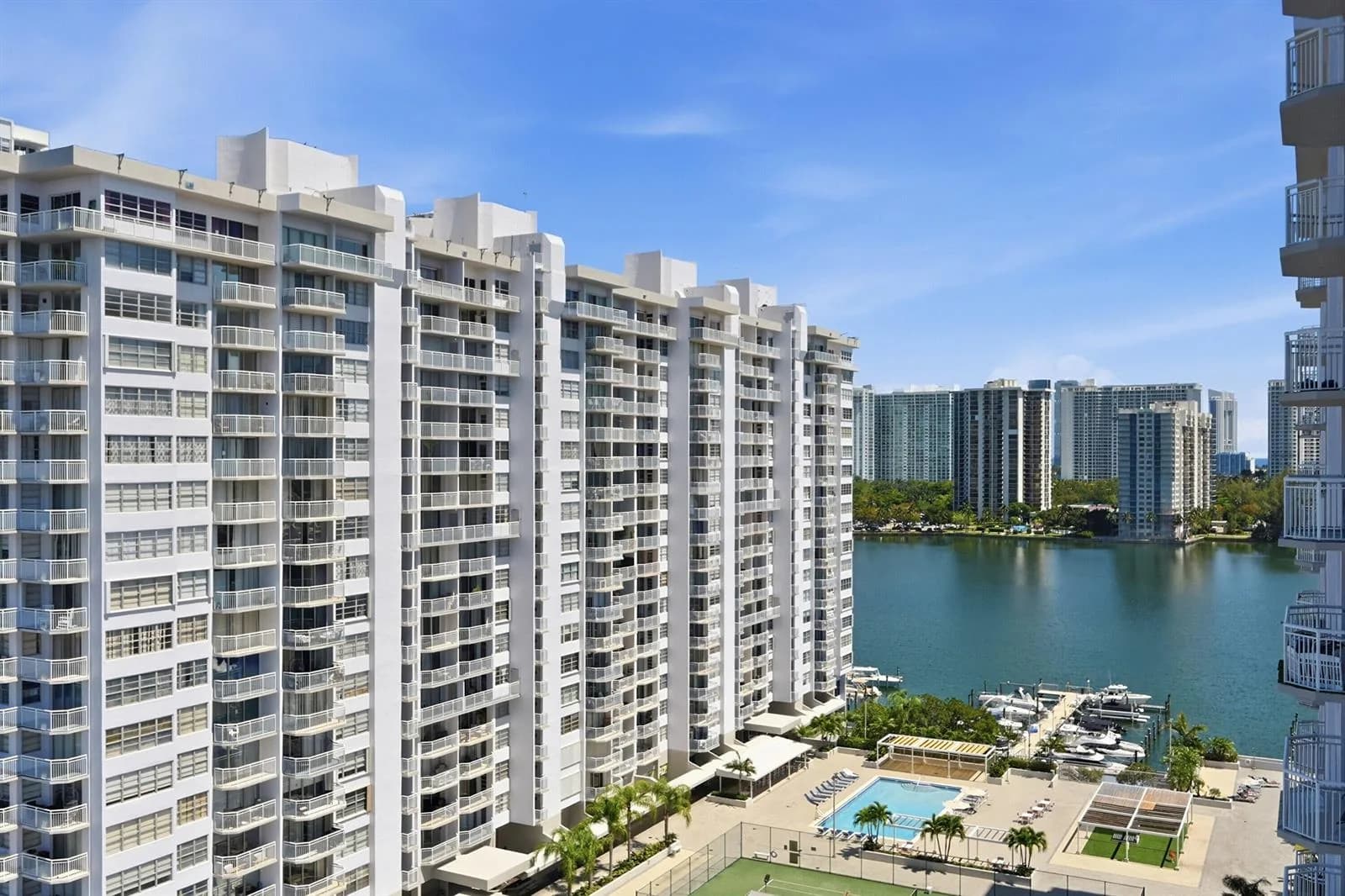 18011 Biscayne Boulevard # 1502, Aventura, FL 33160