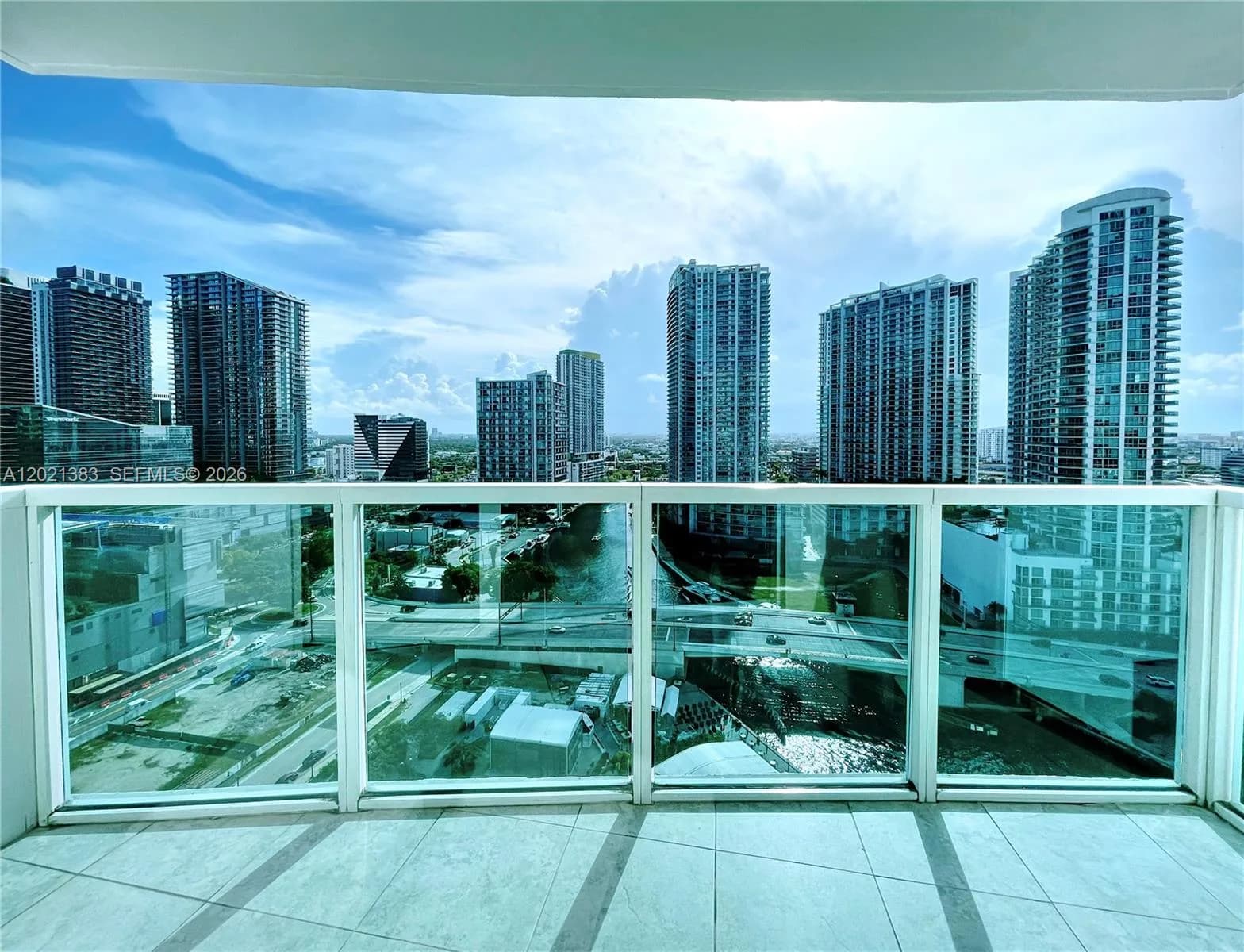31 SE 5th St # 2307, Miami, FL 33131