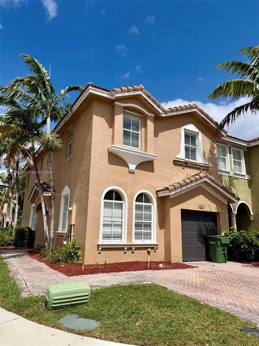 1498 SE 25th Ave, Homestead, FL 33035
