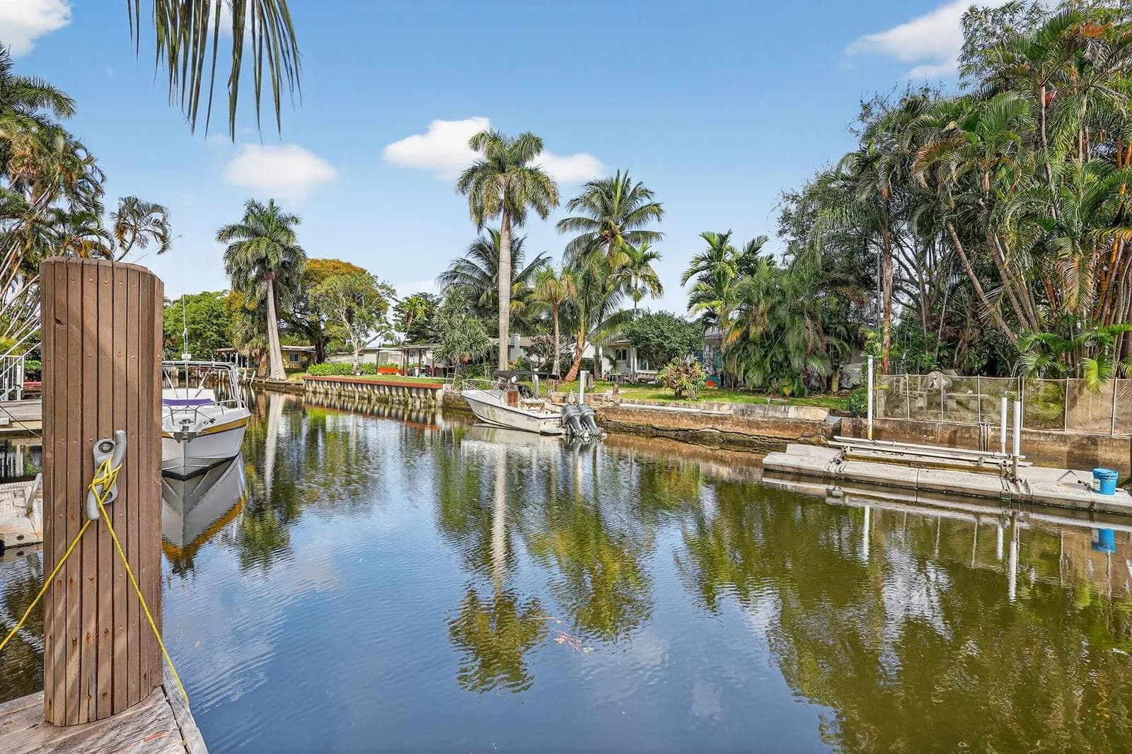 4540 SW 28th Terrace, Dania Beach FL 33312