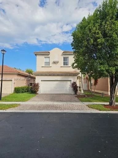 2160 NE 37th Rd, Homestead FL 33033