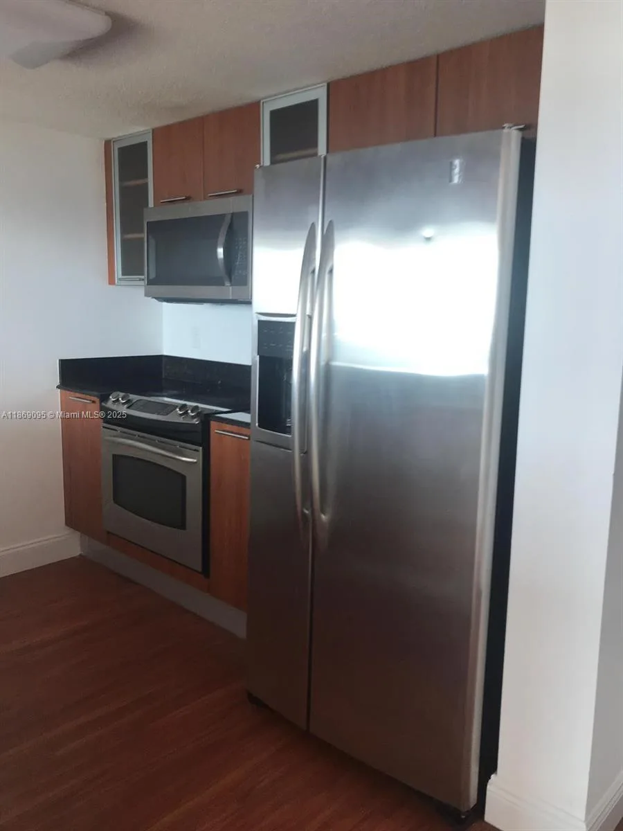 1800 N Bayshore Dr # 3910, Miami FL 33132