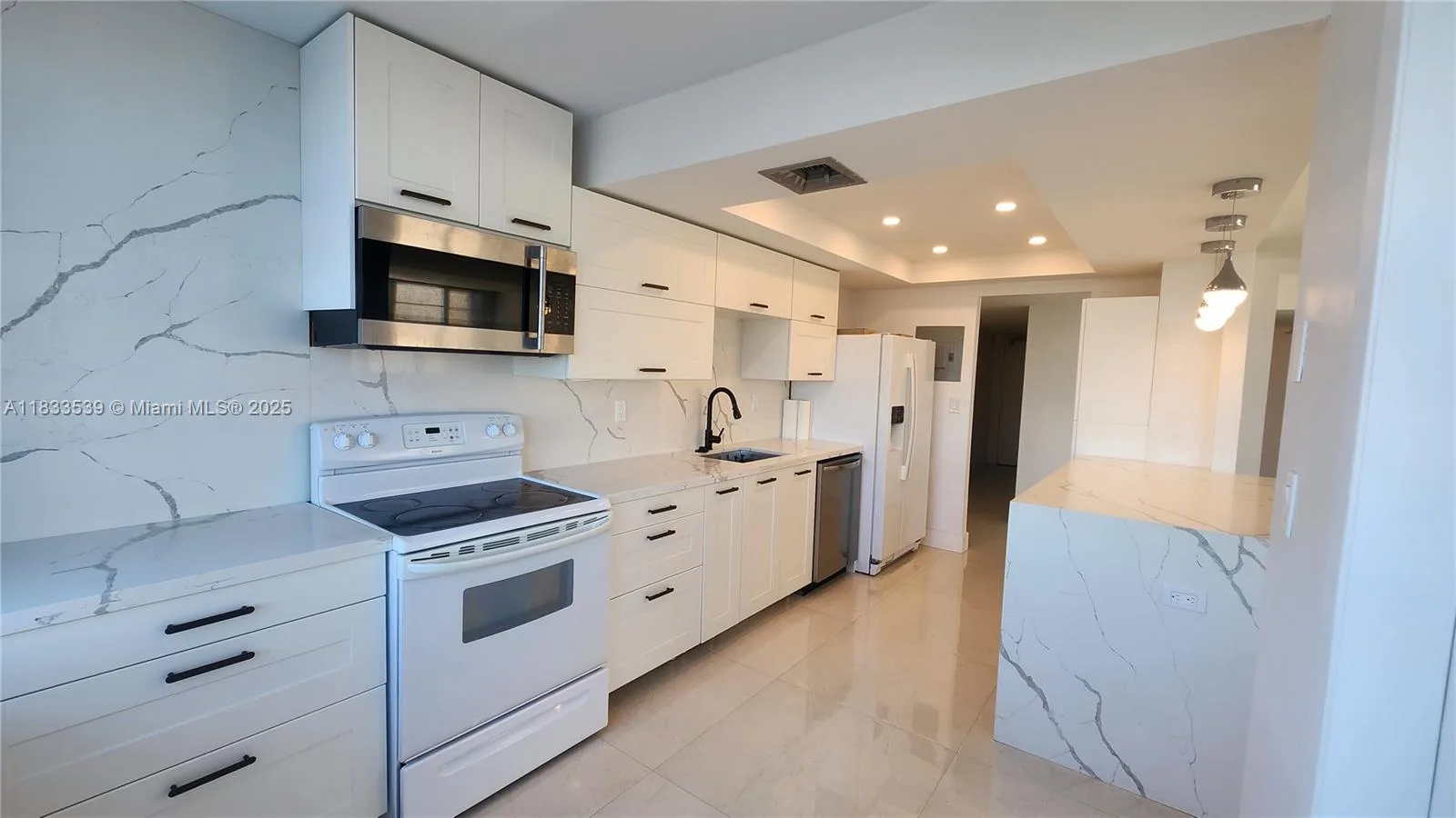 18051 Biscayne Blvd # 1705, Aventura FL 33160
