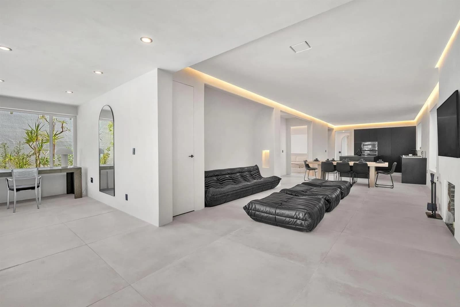 120 NE 25th Street, Miami FL 33137