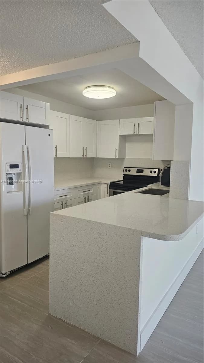 5625 W 20th Ave # 208, Hialeah FL 33012