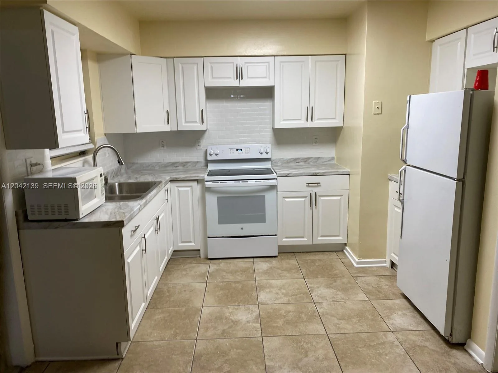 2901 NW 50th St, Miami, FL 33142