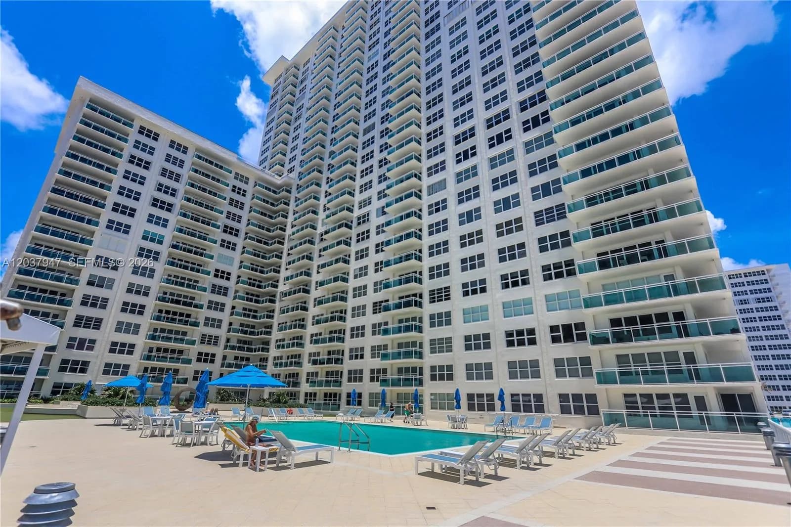 3900 Galt Ocean Dr # 403, Fort Lauderdale FL 33308