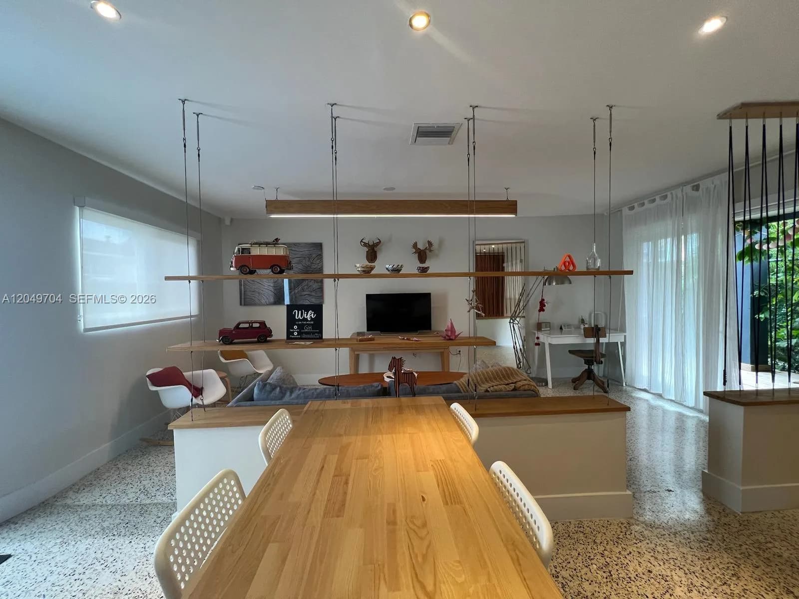 451 SW 24th Rd # 2, Miami, FL 33129