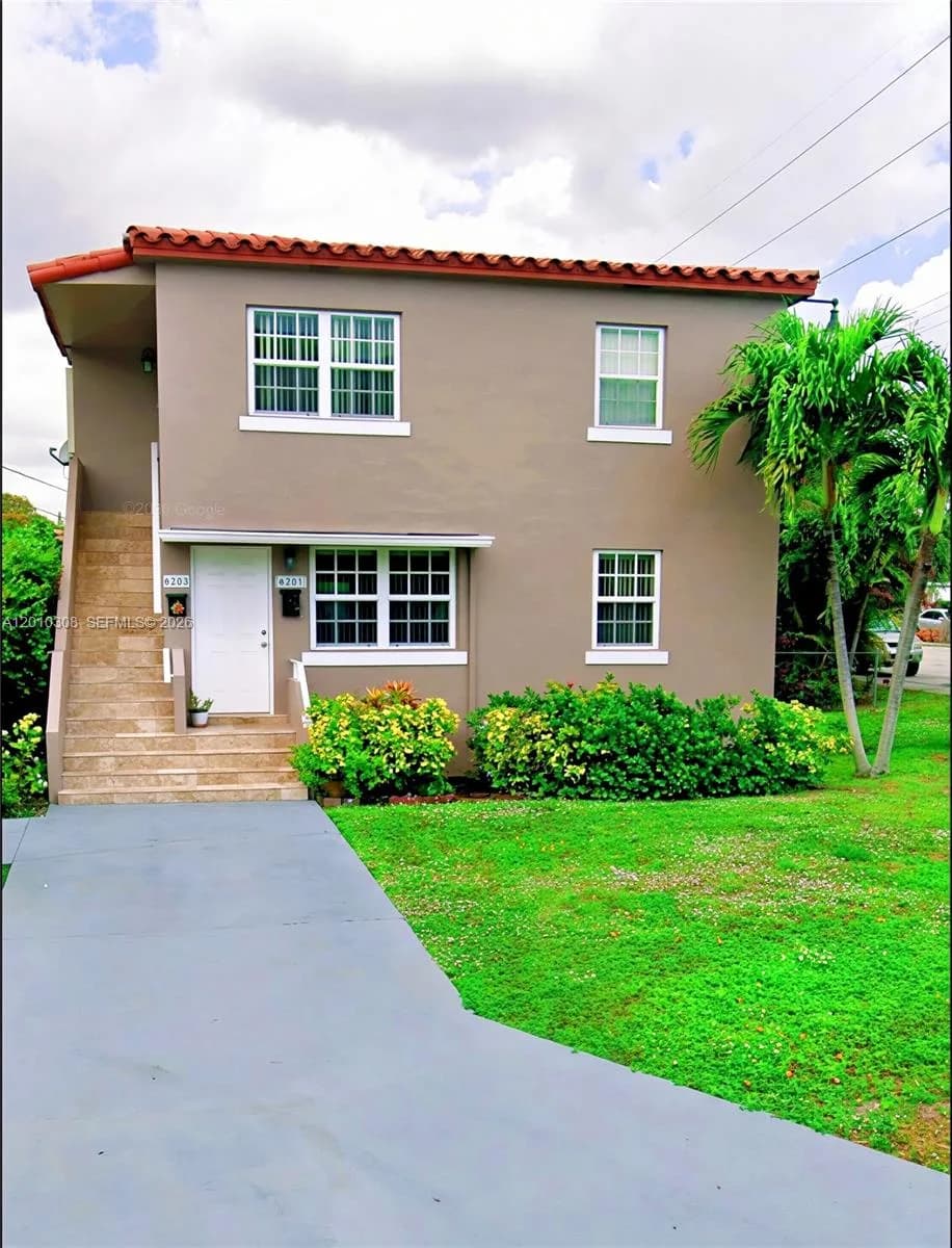 6201 SW 21st St # 6203, Miami, FL 33155
