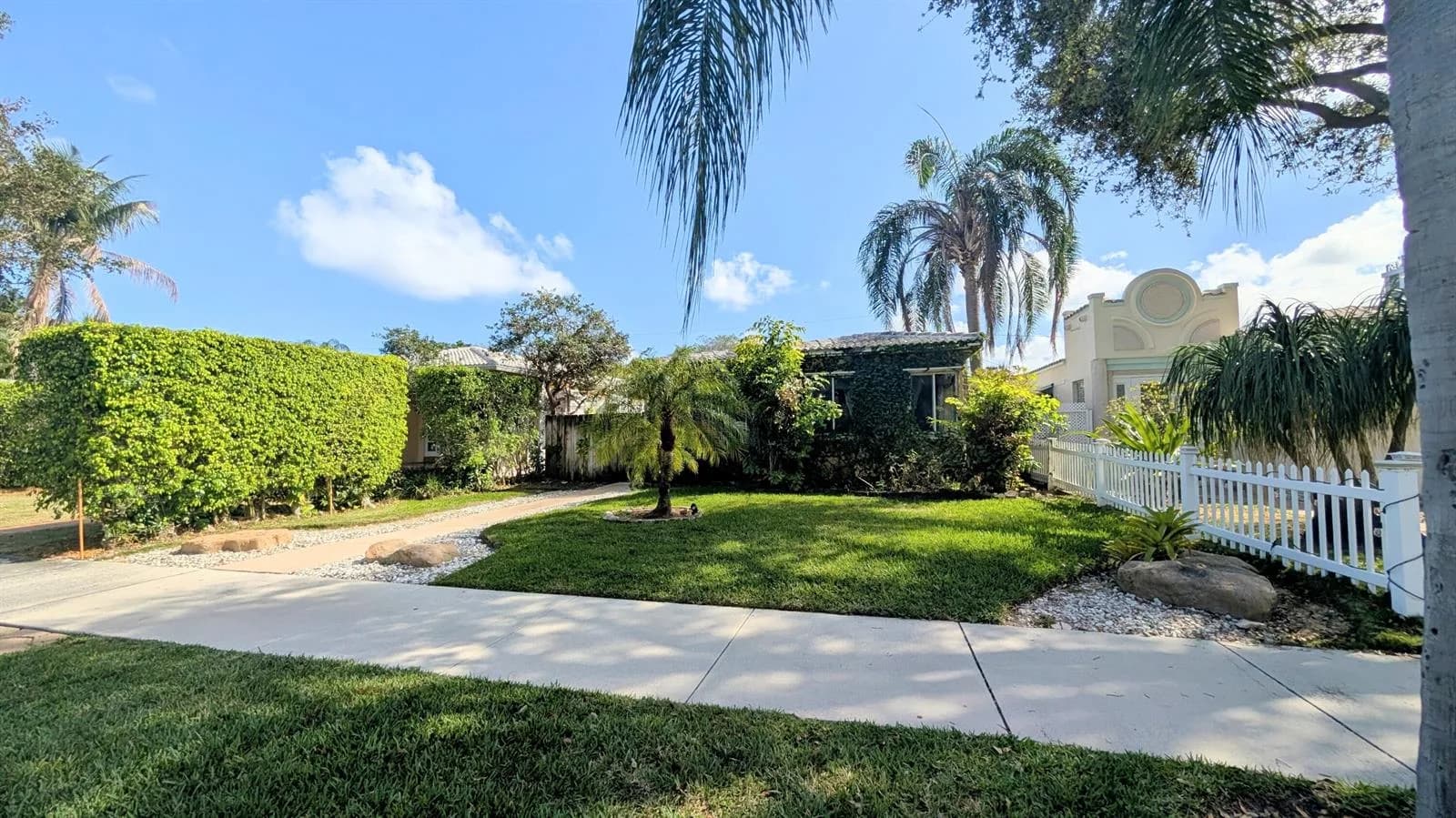 1626 Tyler Street, Hollywood FL 33020
