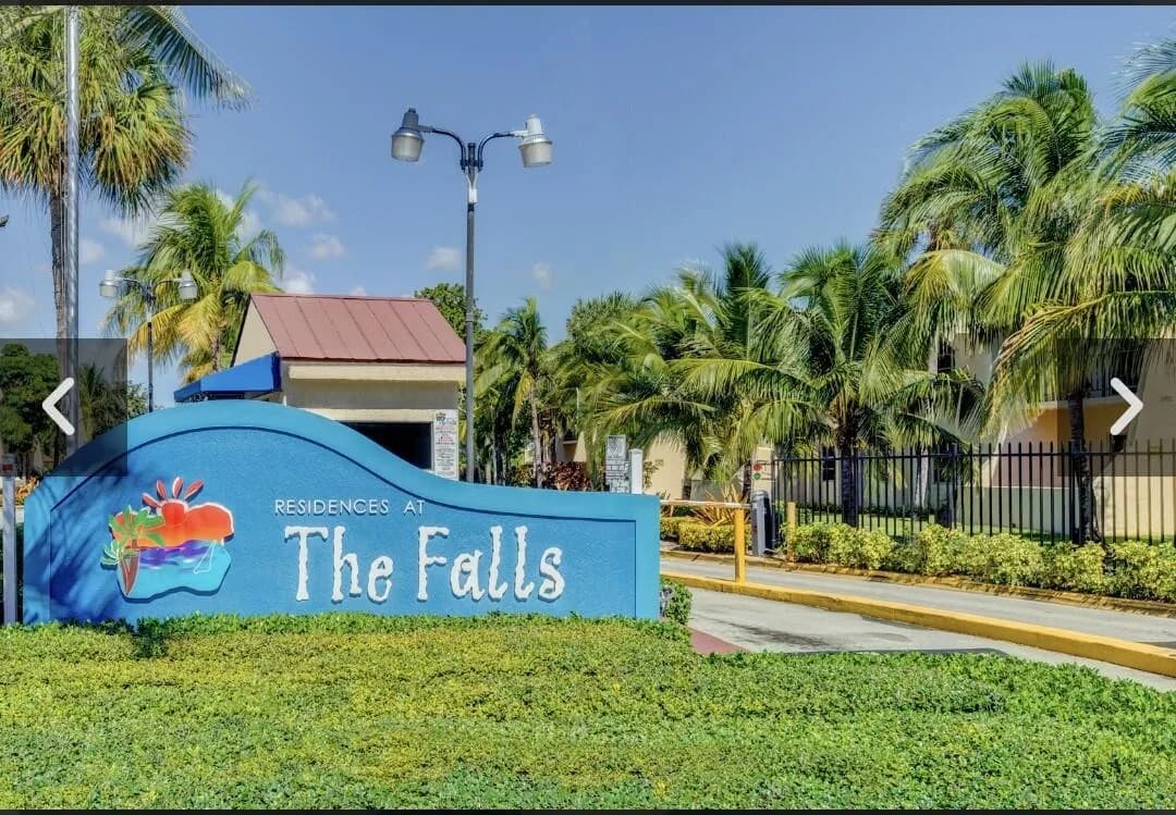 13917 SW 90th Avenue # 214b, Miami, FL 33176