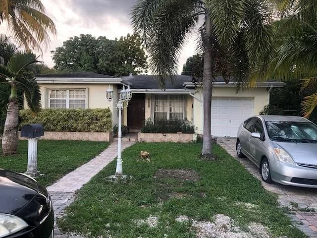1660 NE 174th Street, North Miami Beach FL 33162