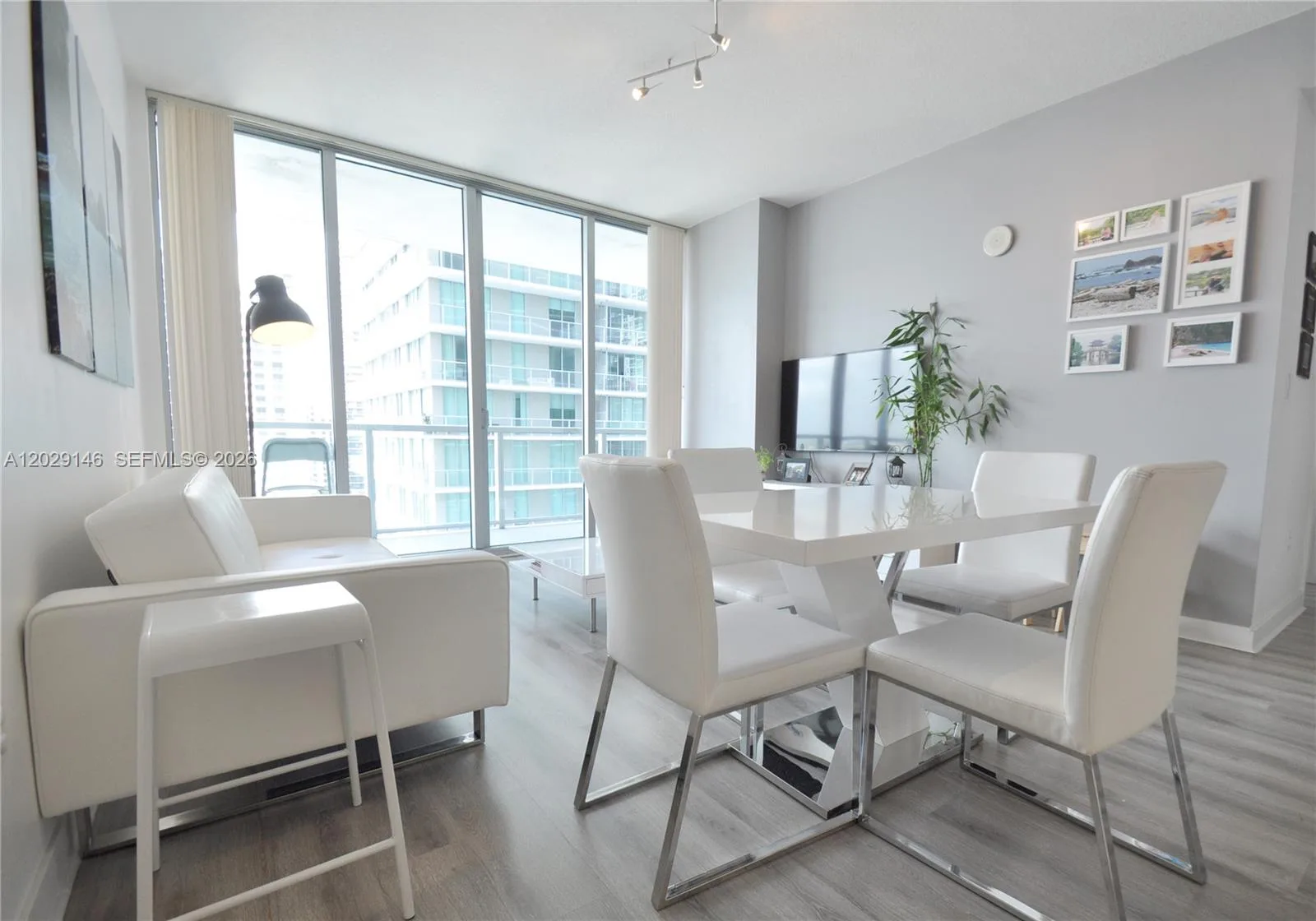 79 SW 12th St # 2410-S, Miami, FL 33130