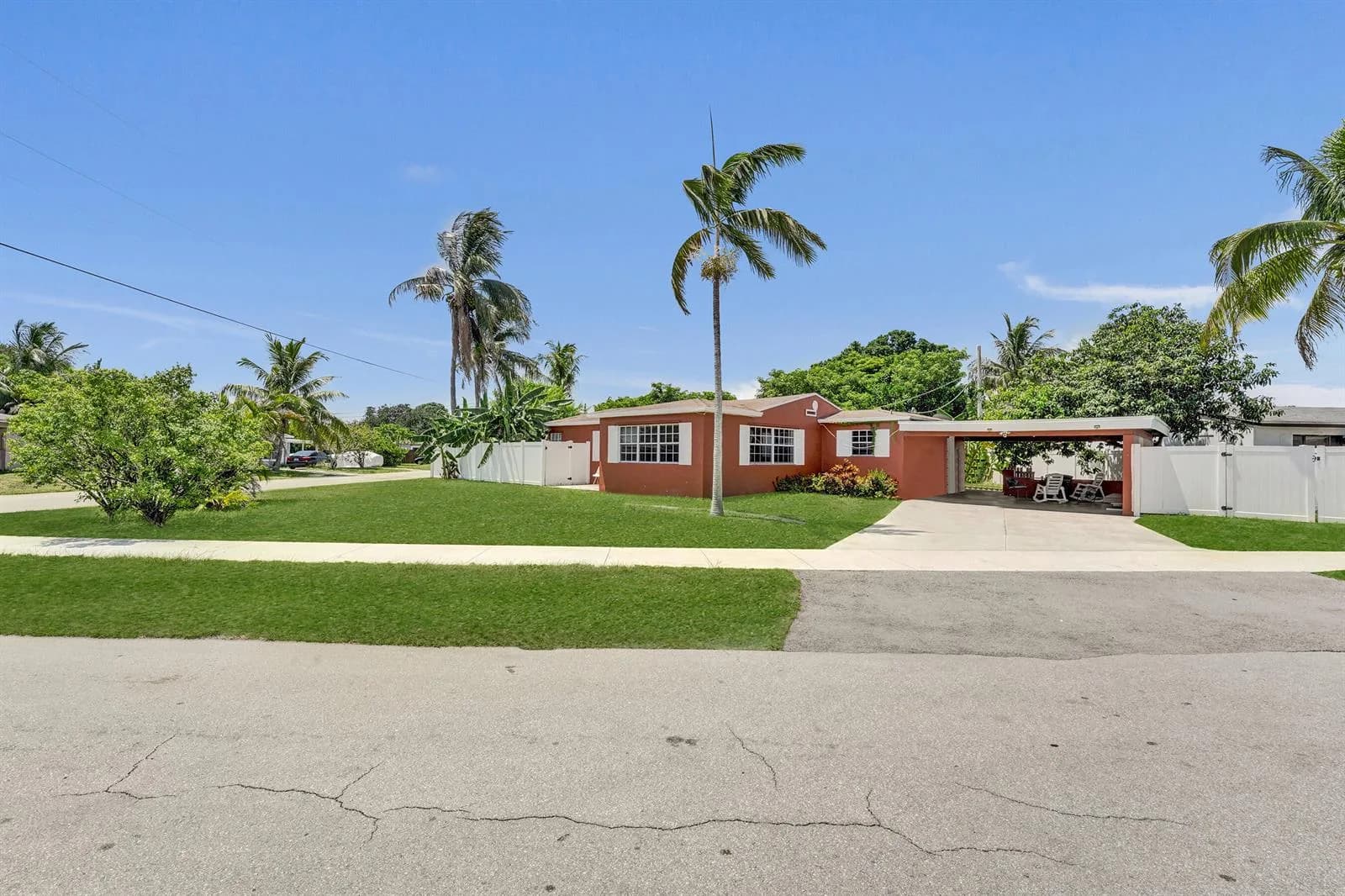 1302 S 23RD Avenue, Hollywood FL 33020