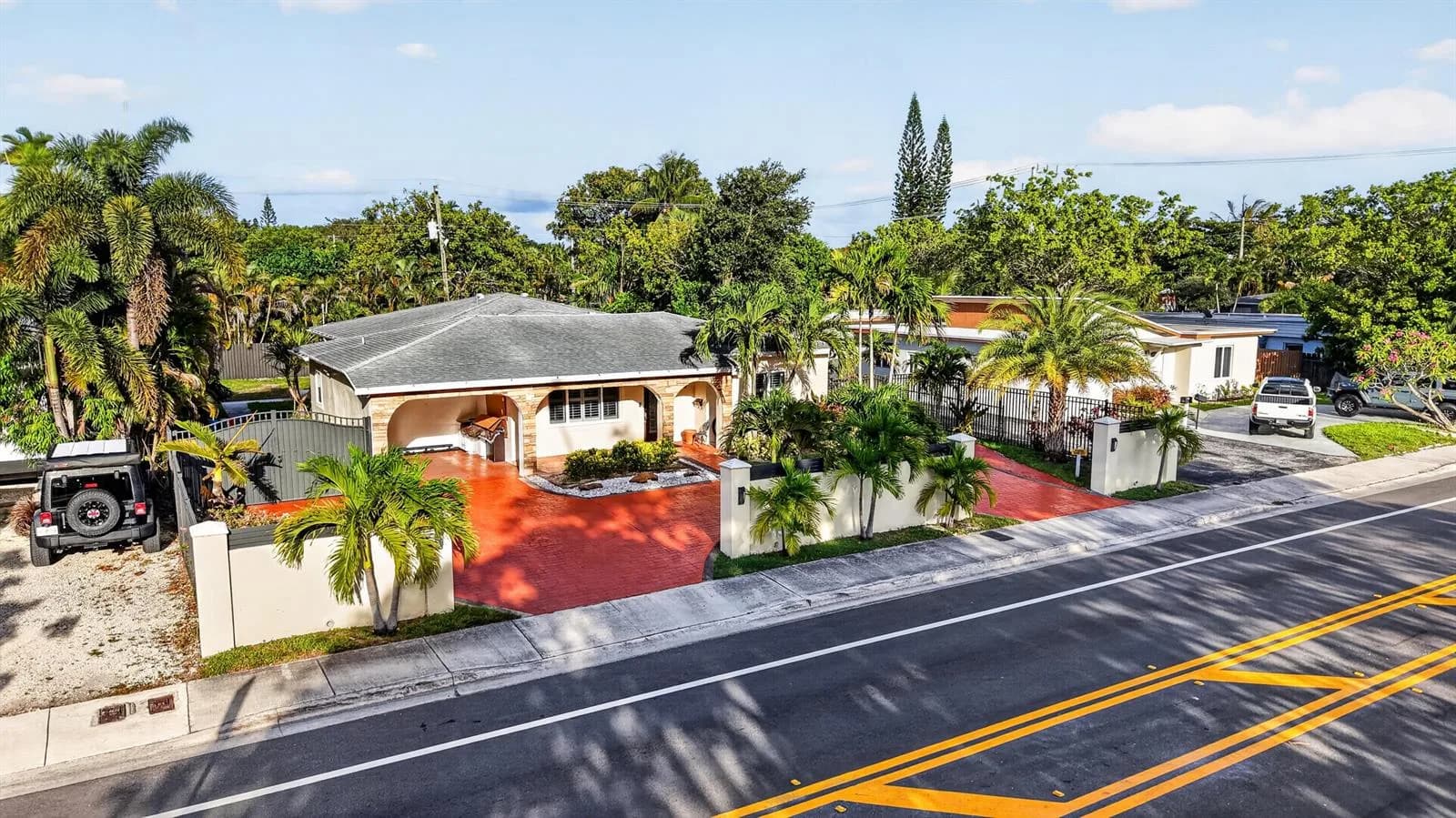 1412 NE 15th Avenue, Fort Lauderdale FL 33304