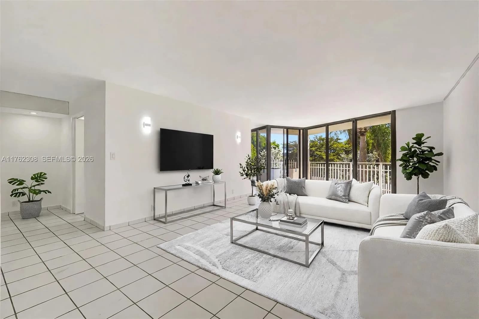4000 Towerside Ter # 302, Miami FL 33138