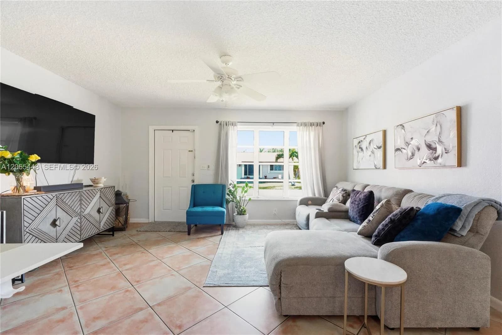 4916 NW 55th Ct, Tamarac, FL 33319