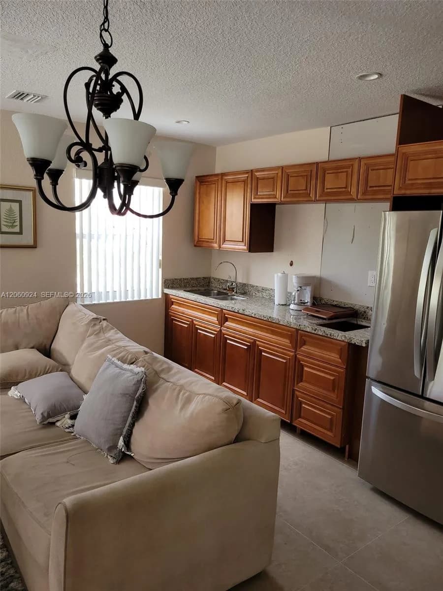 1163 NW 100th Ter # 1, Miami, FL 33150